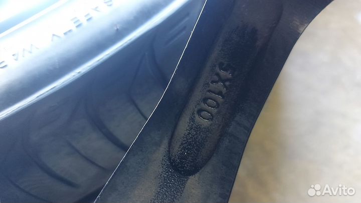 R18 Dean Equus LSI 215/45, PCD 5x100 DIA 56