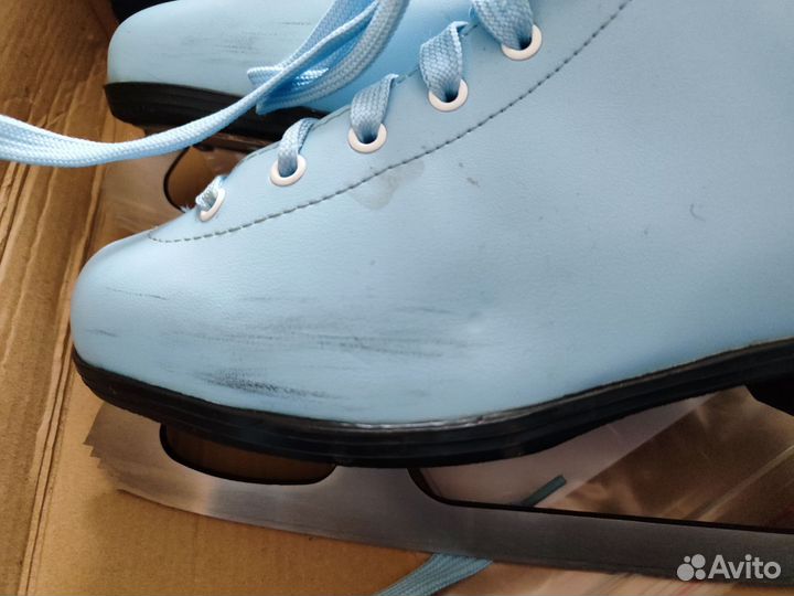 Коньки фигурные женские 38 размер