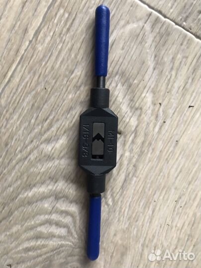 Метчик машинно ручной