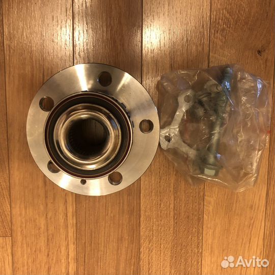 Подшипник ступицы Audi Volkswagen Skoda