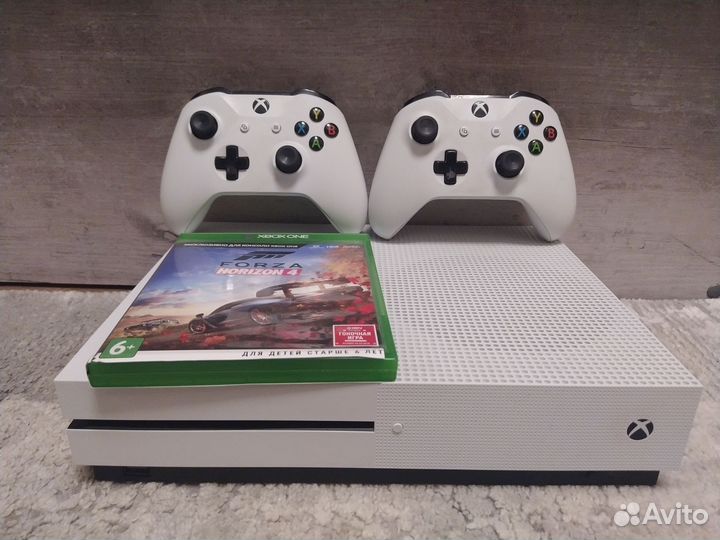 Xbox one s 1tb с играми
