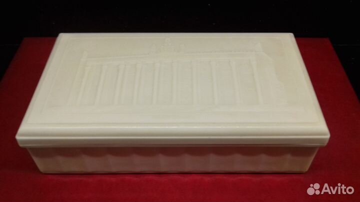 Шкатулка ВДНХ Карболит. 1950-е годы