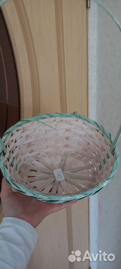 Корзина плетенная