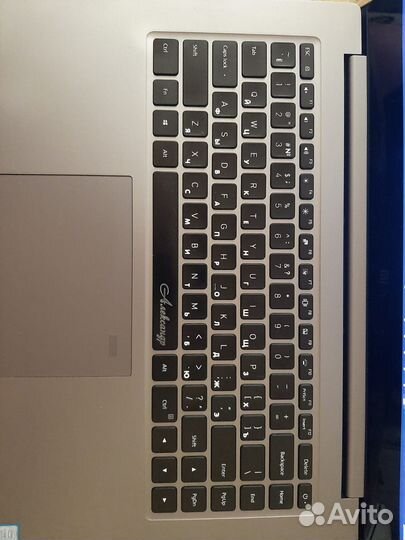 Xiaomi Mi notebook pro 15.6. intel core i7, 8gb