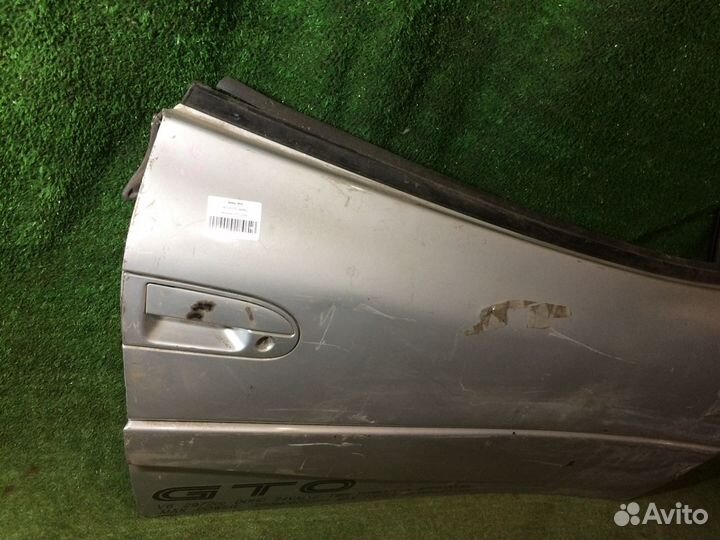 Дверь правая Mitsubishi GTO Z16A Серебро вмятины