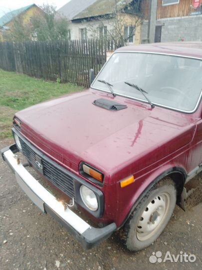 LADA 4x4 (Нива) 1.7 МТ, 2006, 130 000 км