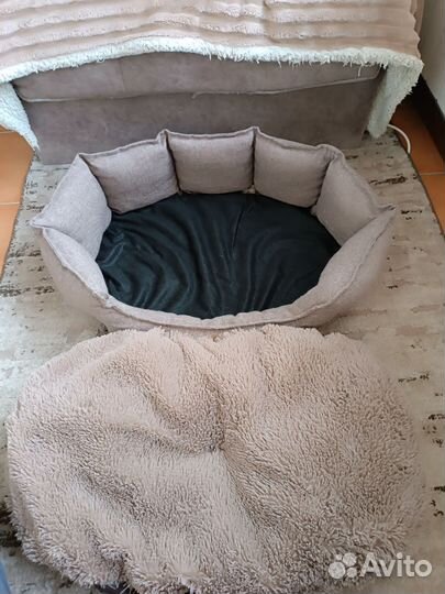Лежанка для собак и кошек