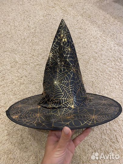 Шляпа ведьмы на хэллоуин