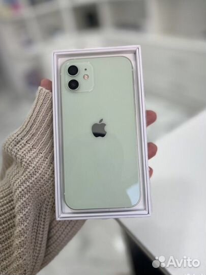 iPhone 12, 256 ГБ