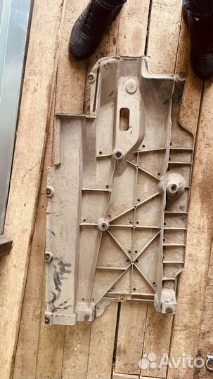 Пыльник днища mazda cx 5 левый