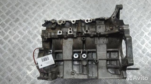 Блок цилиндров 8FS Peugeot 308 1.4 Бензин