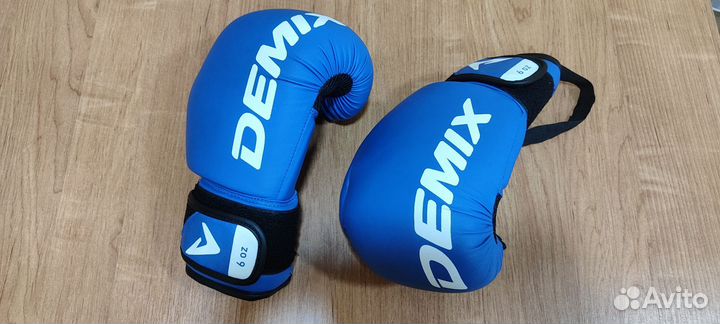 Боксерские перчатки 6 oz