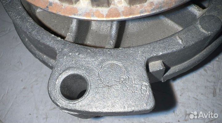 Насос системы охлаждения новый Audi 80/90/100/200