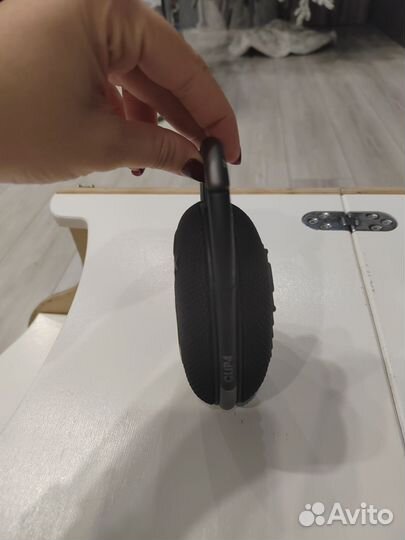 Колонка jbl clip 4