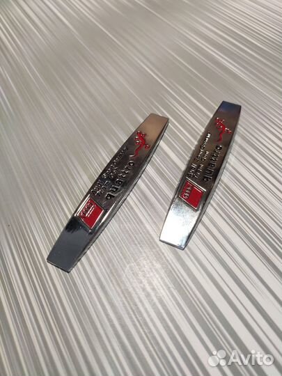 Шильдики audi Quattro на крылья Ауди Геккон