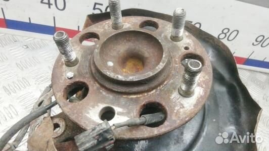 Ступица задняя левая KIA CEE'D 2 (JD) (KOL04LZ01)