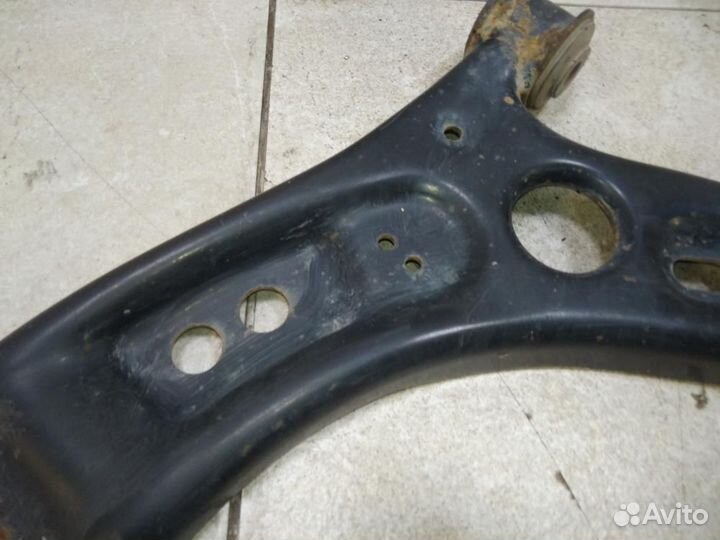 Рычаг передний левый Skoda Octavia A5 1Z- 2004-201