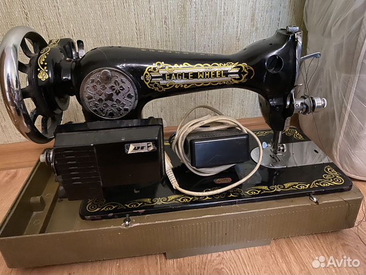 Швейная машинка