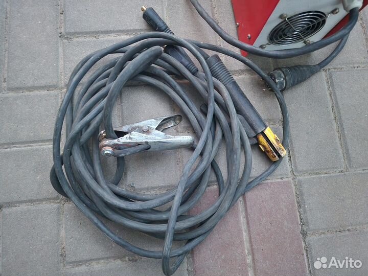 Электроинструмент