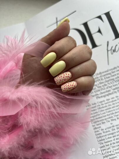 Маникюр/педикюр