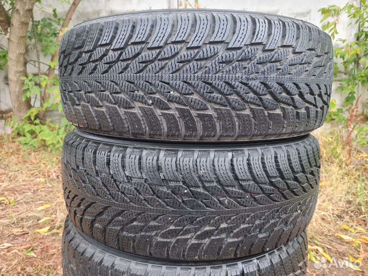 Nokian Tyres Hakkapeliitta R3 215/60 R16