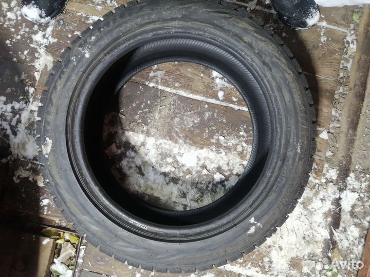 Bridgestone Blizzak Revo GZ 225/50 R17 94S