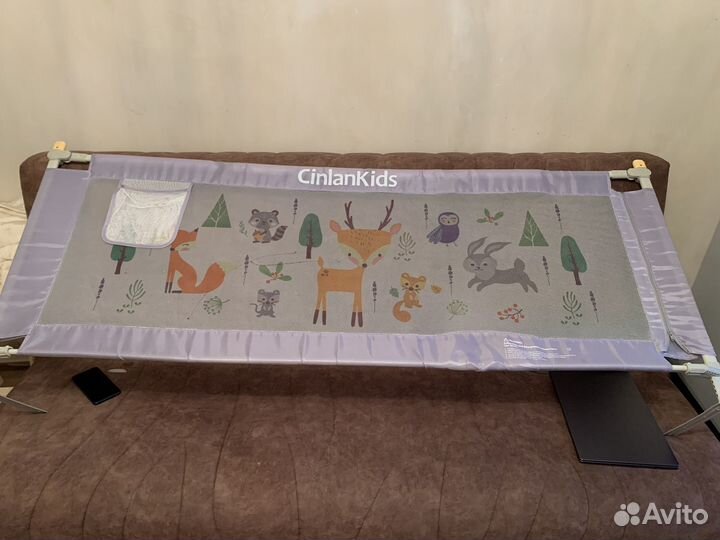 Бортик для кровати