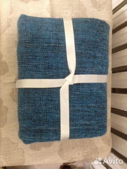 Скатерти, подставка под стакан, салфетки,плед