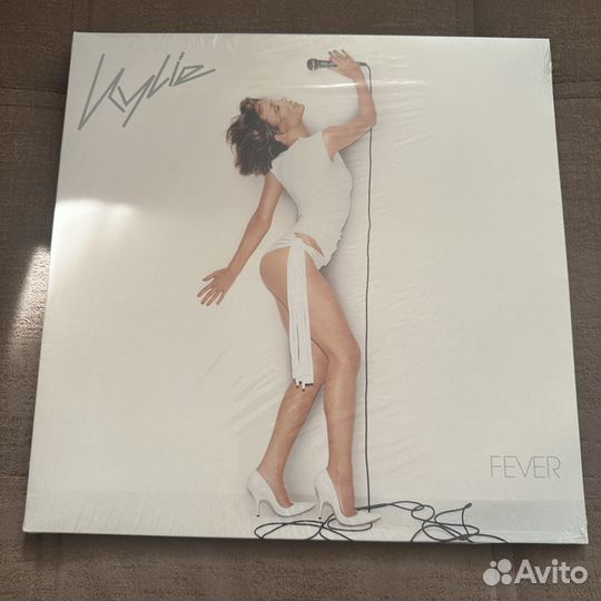 Kylie Minogue SS - Fever EU