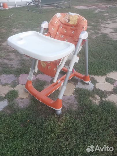 Стульчик для кормления