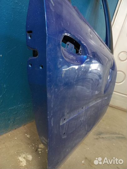 Дверь задняя правая LADA Largus