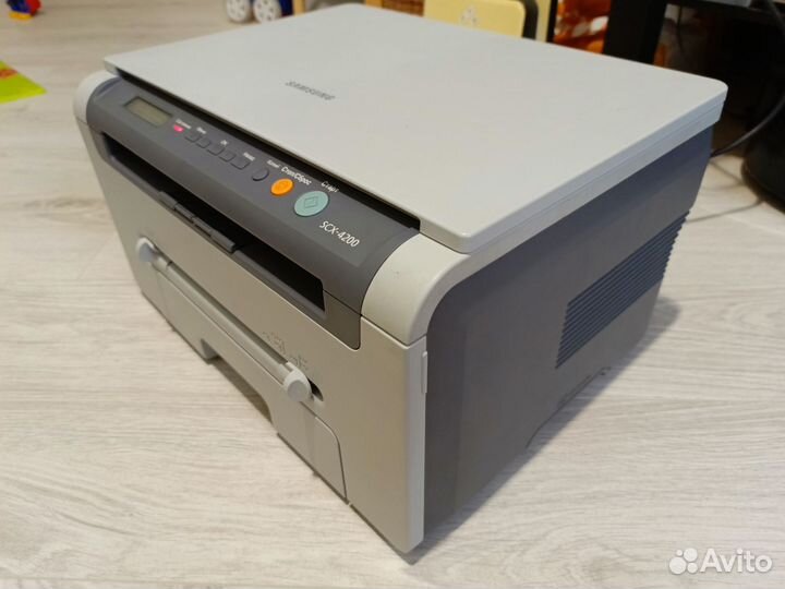 Мфу лазерный Samsung scx-4200