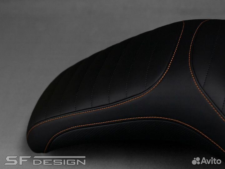 Сиденье для Honda VTX 1300 Red Infinity Black Bend