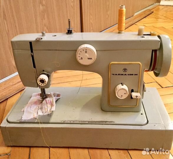 Швейная машина Чайка 132м