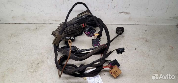 Проводка передней правой двери VW Multivan T5