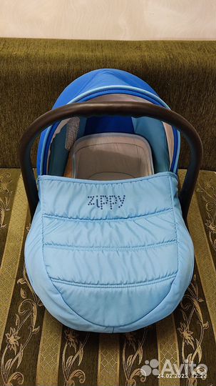 Детская автолюлька