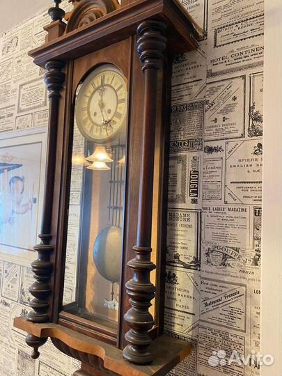 Часы антикварные Le roi a Paris