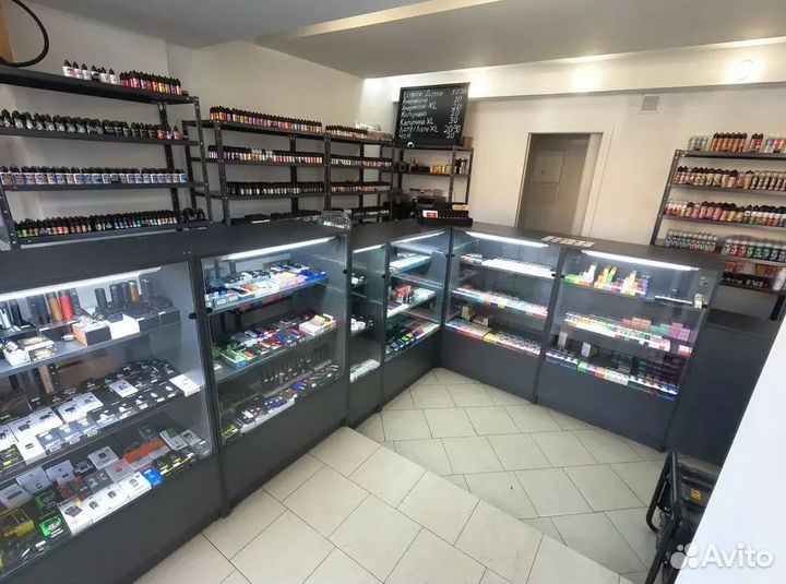 Готовый бизнес в центре: табачный магазин