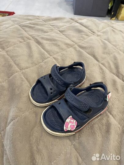 Сандалии crocs c6