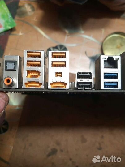 Gigabyte GA-770TA-UD3