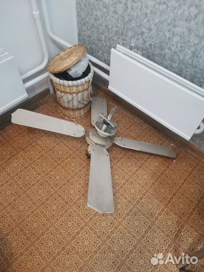 Люстра подвесная потолочная