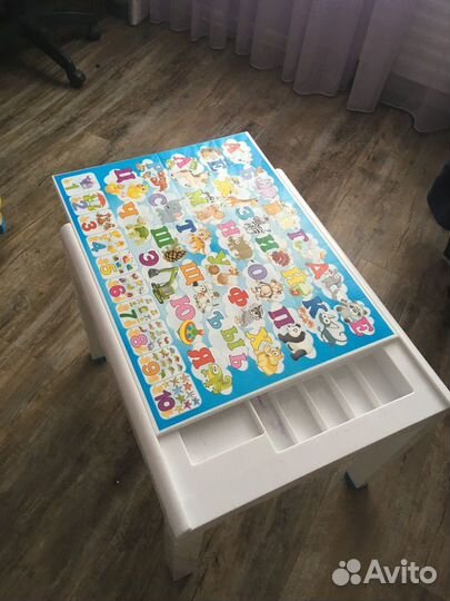 Столик детский для творчества