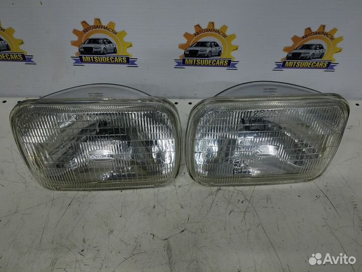 Фара Toyota Lite Ace Noah (R40, R50) I