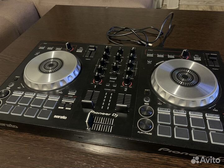 Контроллер ddj-sd3