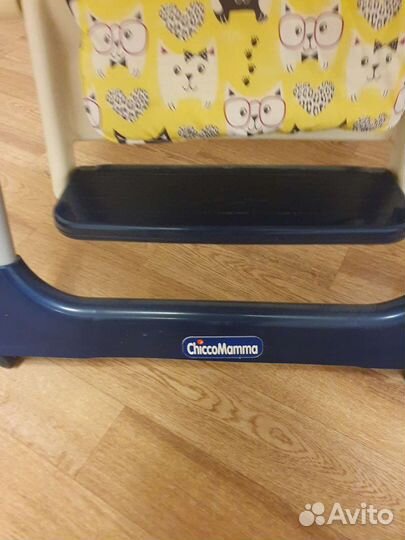 Стульчик для кормления chicco