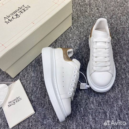 Кеды Alexander McQueen мужские — покупка с доставкой