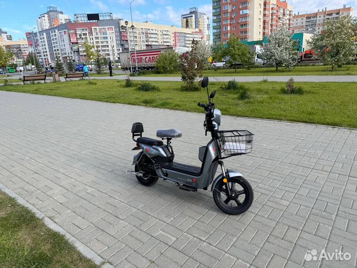 Электроскутер двухместный