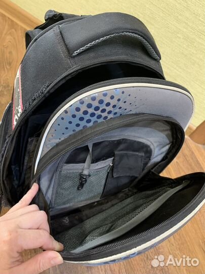 Рюкзак школьный hummingbird