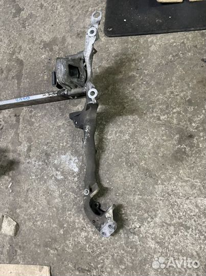 Подрамник передний Audi A4 B8, A5