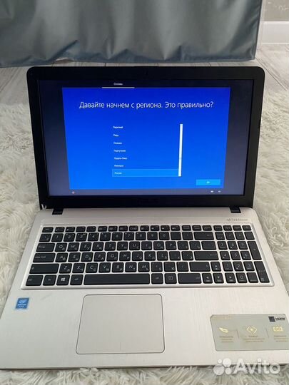 Ноутбук asus vivobook